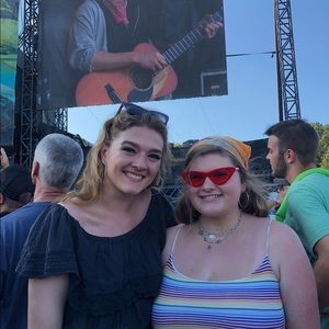 Meet your Posher, Lilly